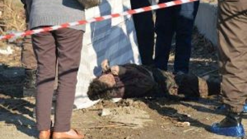 Kanaldan Kadın Cesedi Çıktı