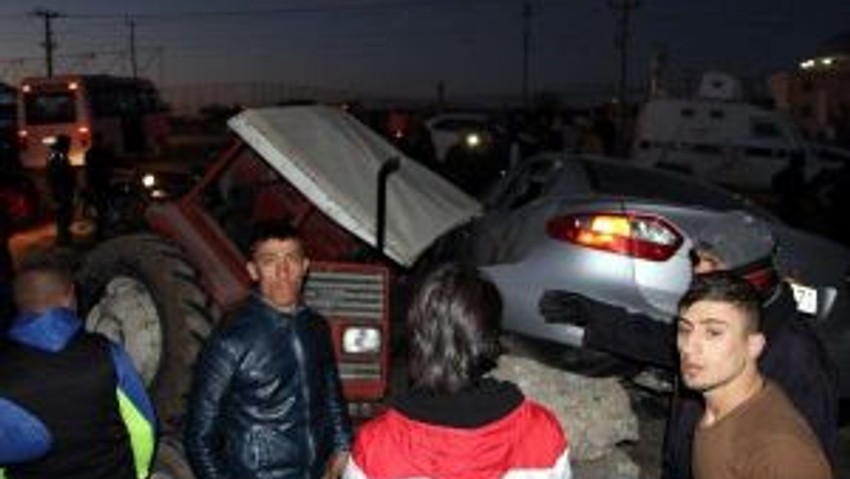 Nusaybinde Zincirleme Kaza; 2 Yaralı
