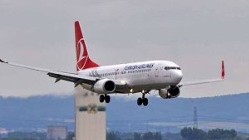 THY'de bomba paniği