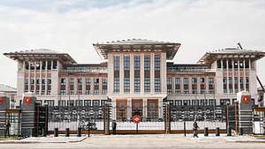 O saray için işçi ölmüş !