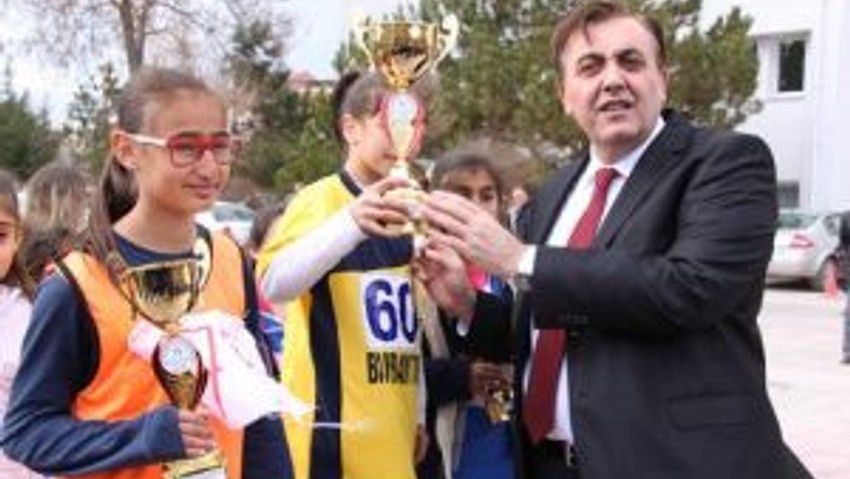 Polatlı’da Atatürk Kır Koşusu düzenlendi