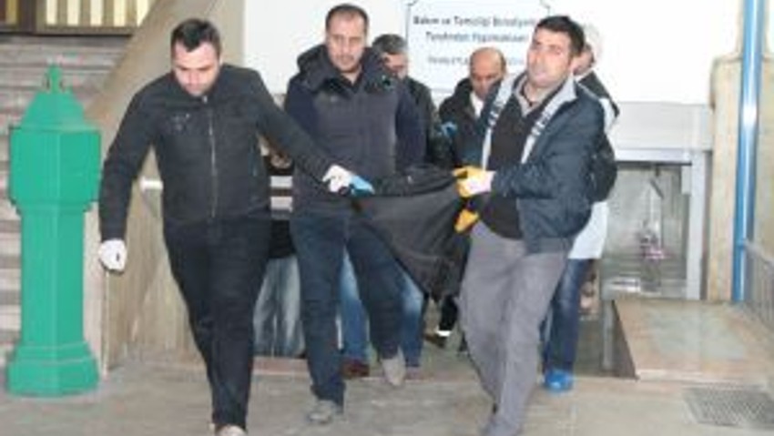 Cami Tuvaletinde Aşırı Doz Uyuşturucu Öldürdü