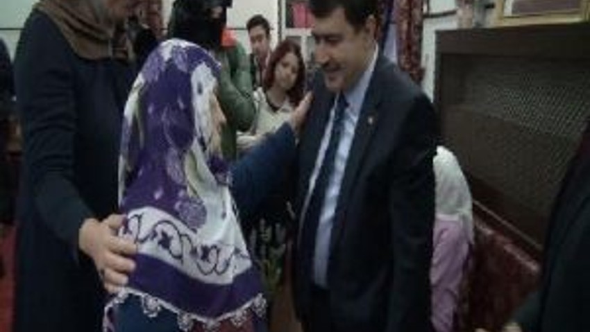 İstanbul Valisi Şahin Darülacezeyi Ziyaret Etti