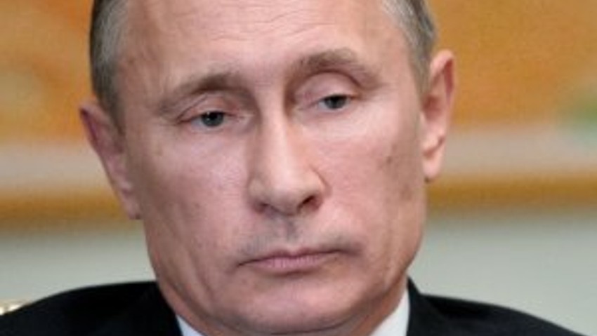 Putin'e darbe üstüne darbe !