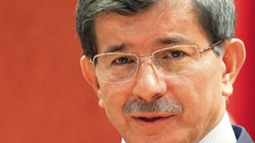 Başbakan'dan Paris açıklaması