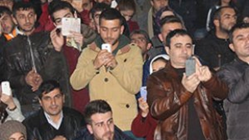 'Kadir İnanır meclise' sloganları atıldı !