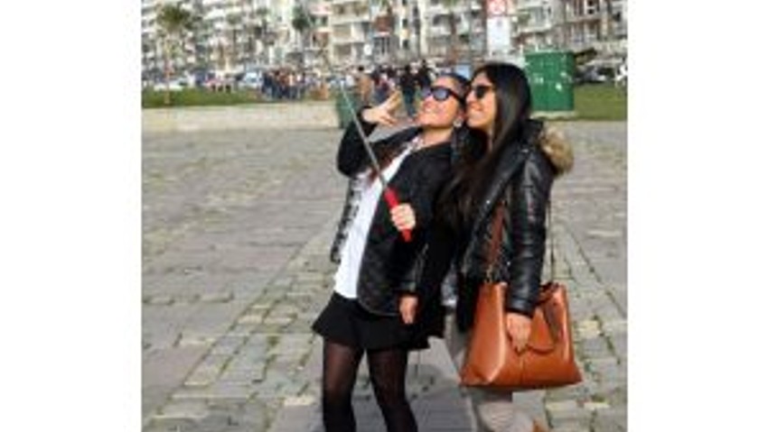 Çubuklu Selfie Modası