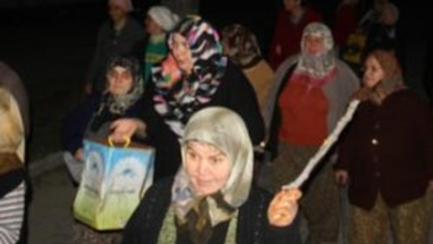 Müzikhol mahalleyi ayağa kaldırdı