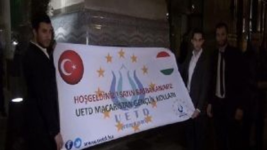 Başbakan Davutoğlu Macaristanda