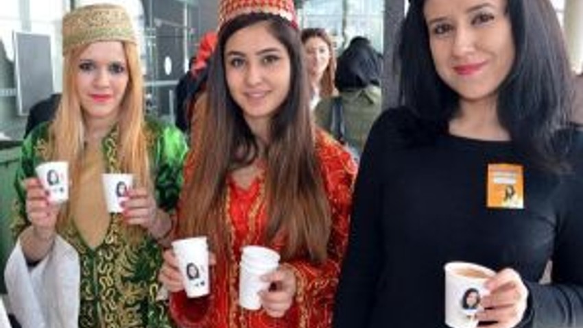 Ak Partide Davullu- Zurnalı Temayül Yoklaması