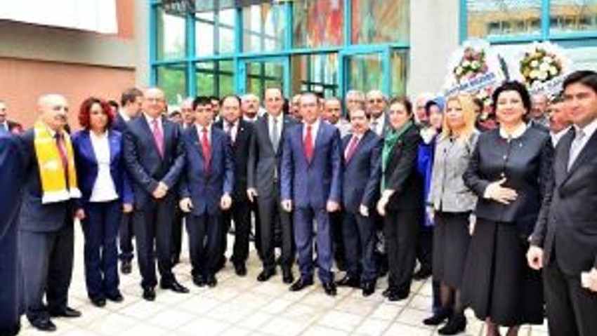 Denizli Ak Partide Temayül İçin 20 Aday Adayı Yarıştı