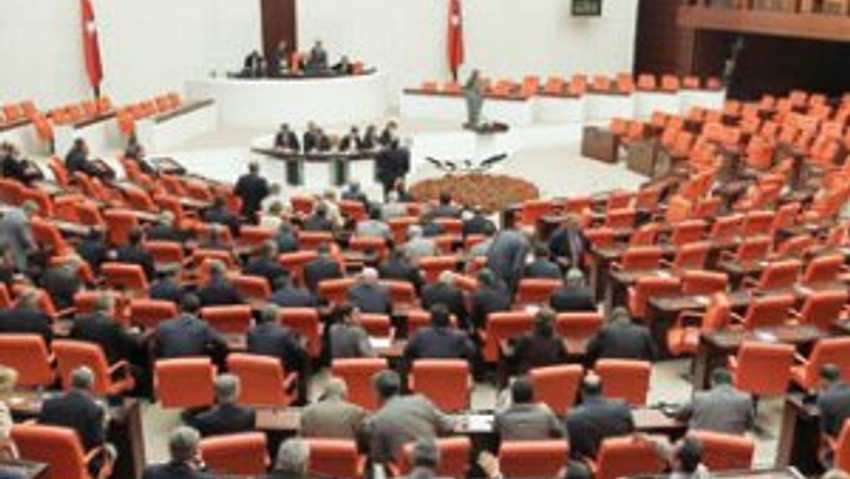 Hakan Fidan kararı Meclis'i karıştırdı !