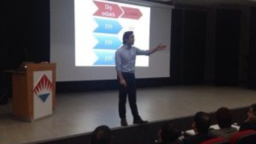 Bahçeşehir’de ‘Eğitimde Doğru Bildiğimiz Yanlışlar’ Semineri