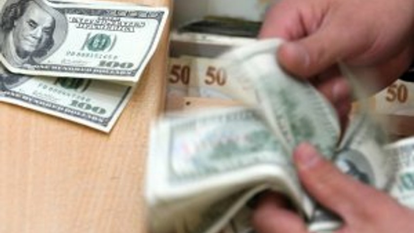 Dolar yeniden rekor kırdı !