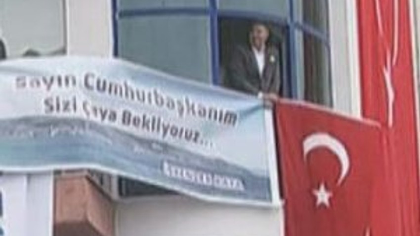 Erdoğan'ı çaya davet etti