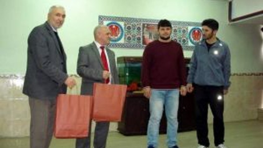 Kütahya Evliya Çelebi Anadolu İmam Hatip Lisesi’nin Güreş Başarısı