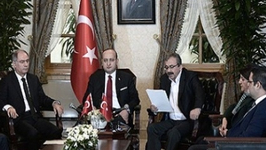 Erdoğan, Dolmabahçe'ye de sert çıktı
