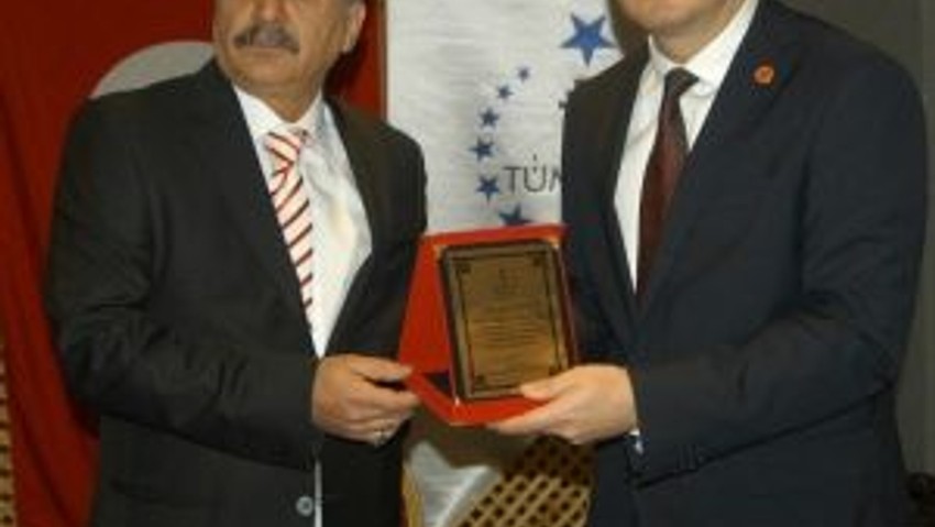 Tümsiad Adana’da Devir-teslim Töreni