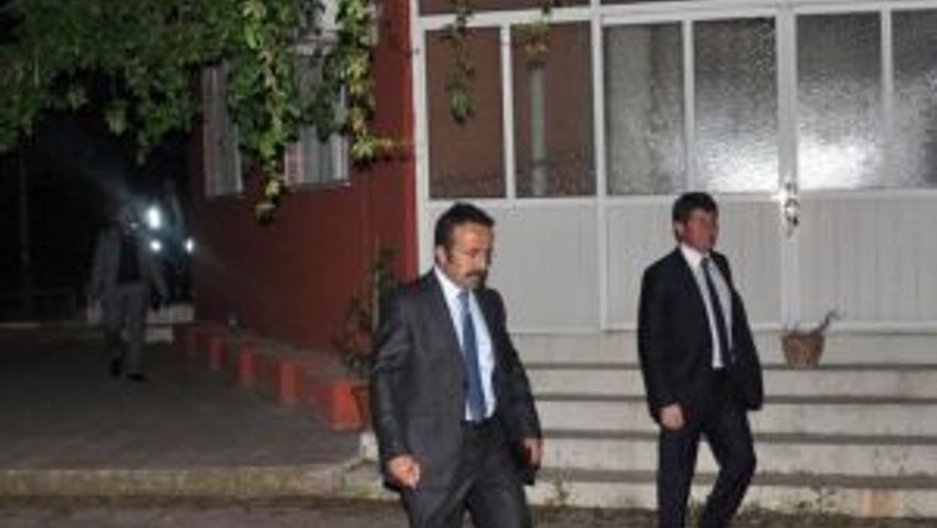 Manisa'da 5 Derneğe "Paralel Yapı" Operasyonu