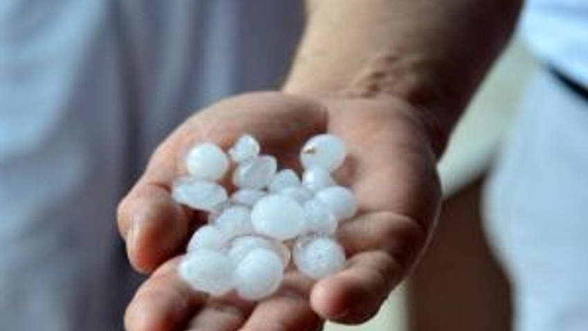 Adana'da Sağanak Yağmur Ve Dolu
