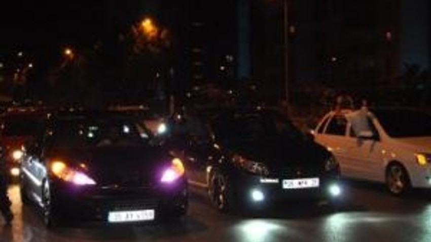 Modifiyeli Araç Sahiplerinden 'Modifiye Açılımı' Eylemi