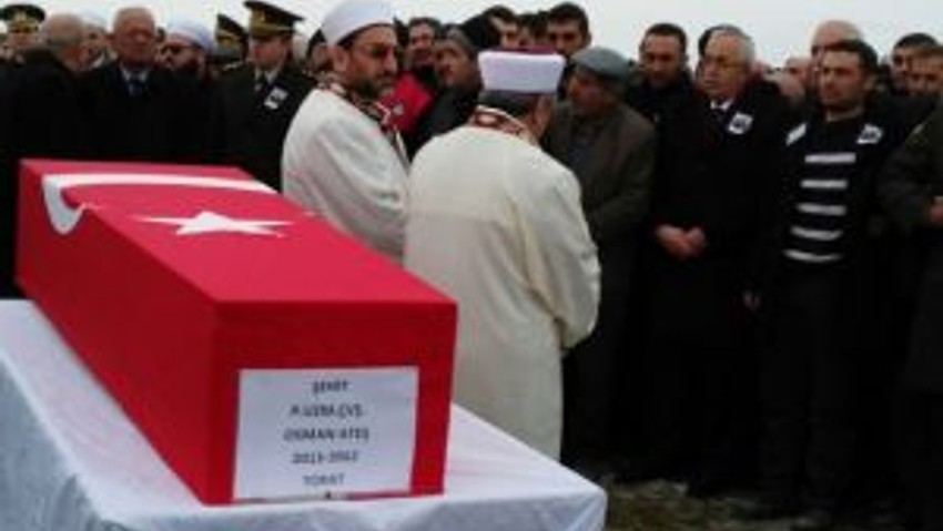 Şehit Uzman Çavuş Osman Ateş, Son Yolculuğuna Uğurladı