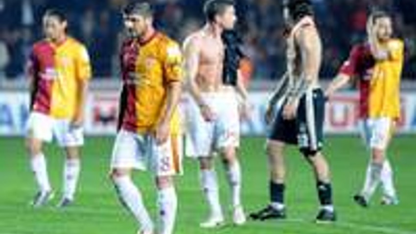 G.Saray'da dört yolcu!