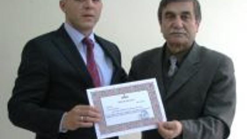 KAYMAKAMDAN EĞİTİMCİLERE TAKDİRNAME