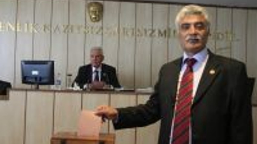İL GENEL MECLİSİ BAŞKANLIĞI’NA MUSTAFA ÖZSOY SEÇİLDİ