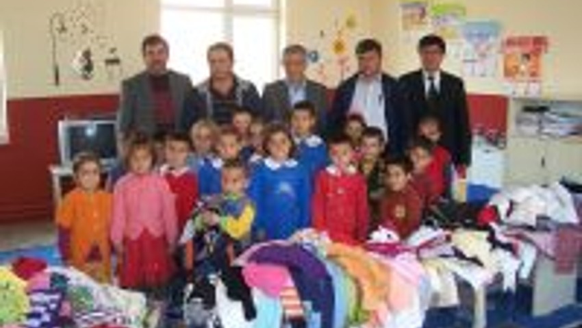 'BİR ÖĞRENCİDE SEN GİYDİR” PROJESİ