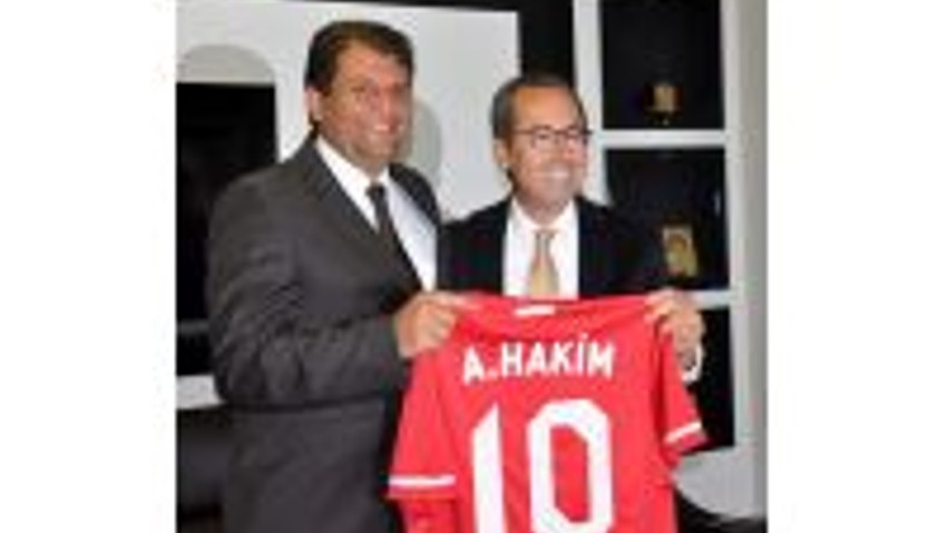 Tff Yönetim Kurulu Üyesi Olgaçtan Başkan Ayhana Ziyaret