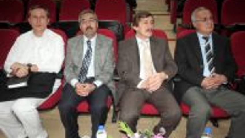 Aıds’ten Korunma Yolları Anlatıldı