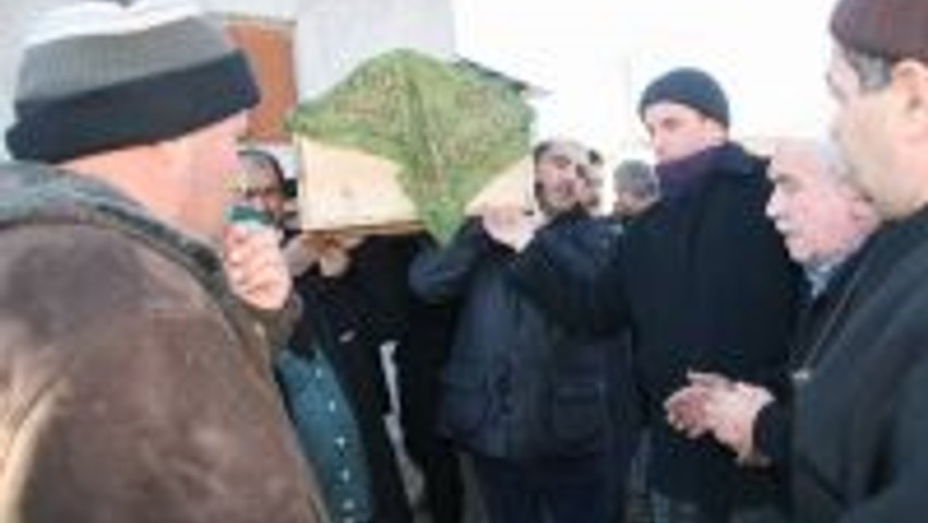 Fikriye Güneri Teyze Toprağa Verildi