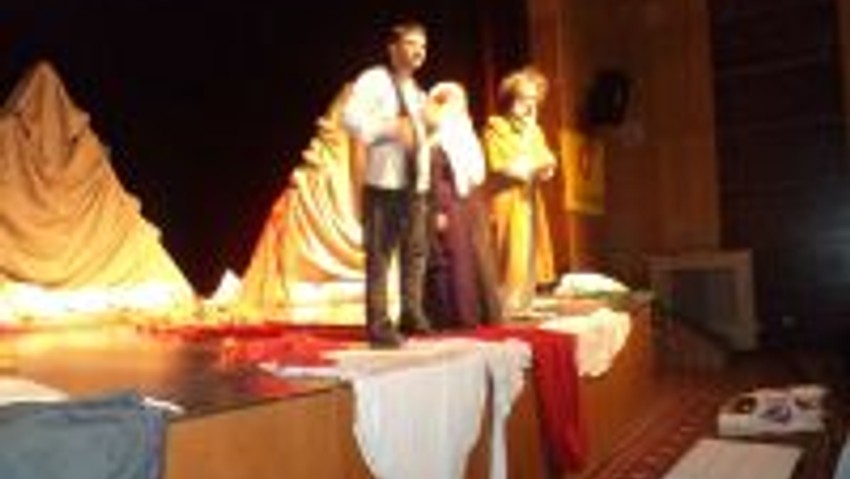 Varto’da Tiyatro Gösterimi