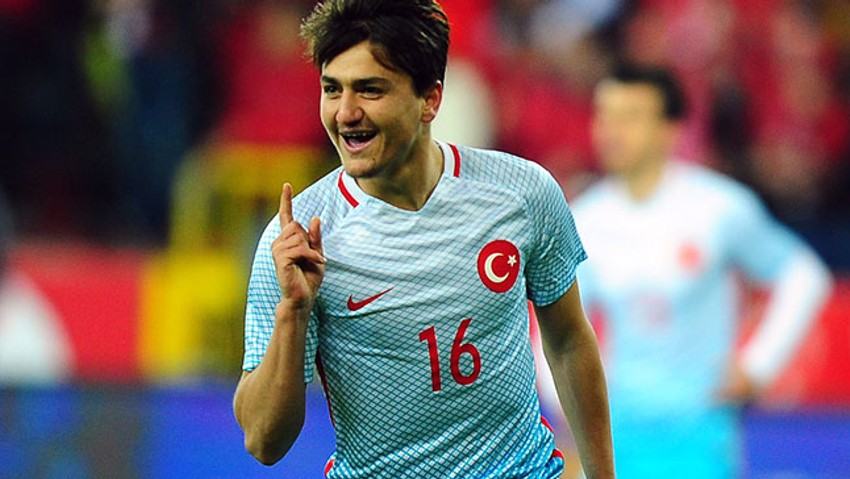 Manchester City Cengiz Ünder için İstanbul'da !