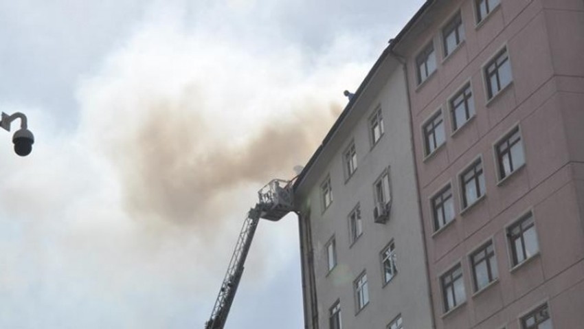 Ankara'da hastane yanında korkutan yangın