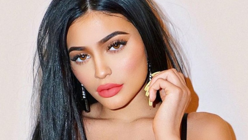 Dünyanın en genç milyarderi Kylie Jenner'dan koronavirüs bağışı