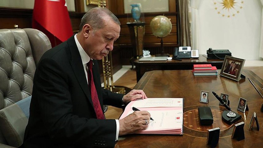 Erdoğan 2 üniversiteye yeni rektör atadı