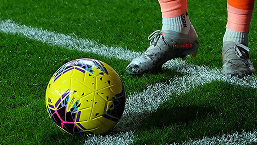 Futboldaki bahis skandalı hakemlerden futbolculara sıçradı