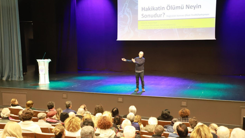 Sarıyer'de felsefe rüzgarı: ''Hakikatin Ölümü Neyin Sonudur?''