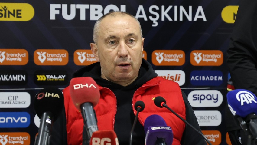 Göztepe'de Stoilov'un sözleşmesi uzatıldı
