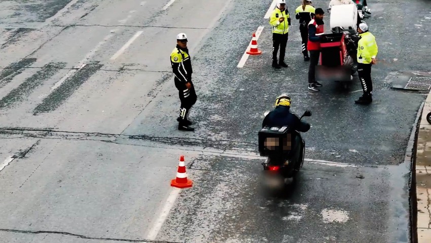 Kadın şoförlere destek, motokuryelere yeni zorunluluk geldi
