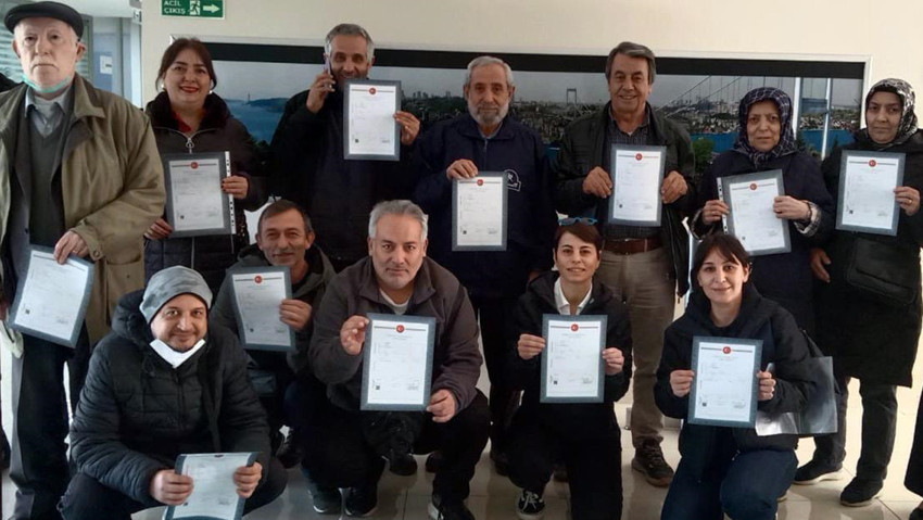 Sarıyer'de 34 hak sahibi daha tapularına kavuştu