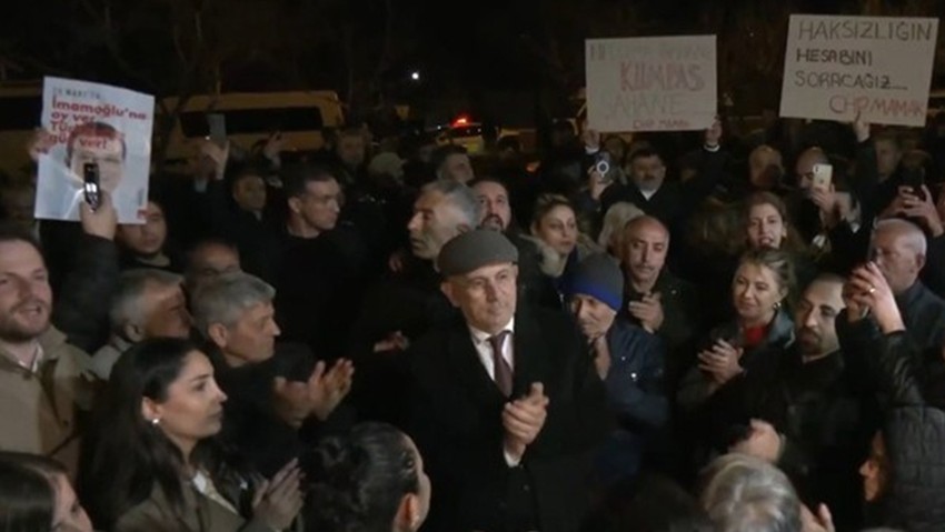 CHP’den YÖK önünde ''diploma iptali'' protestosu