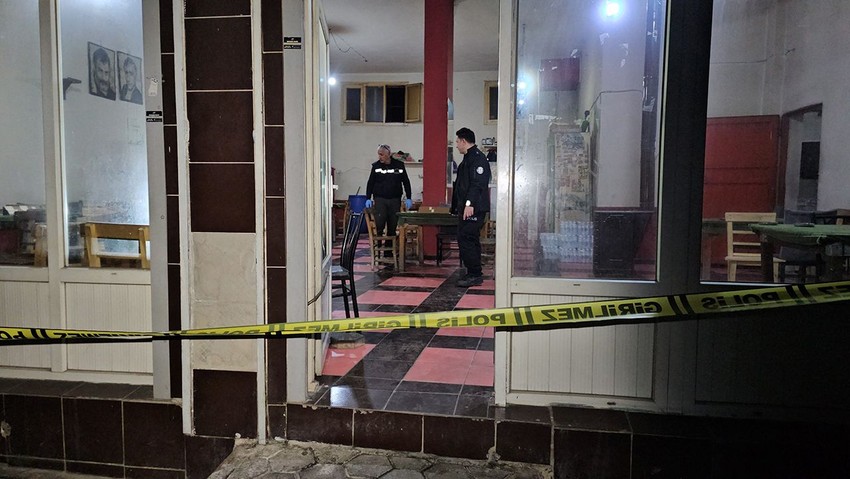 17 yaşındaki çocuk, kahveyi basıp ölüm saçtı - Resim: 2