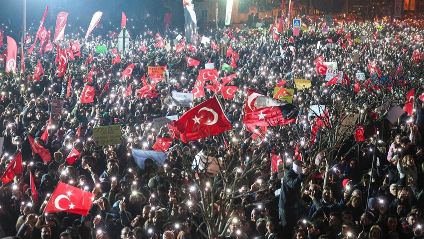 CHP'li Mahmut Tanal’dan tutuklanan öğrenciler için ''vize haftası'' için hamle