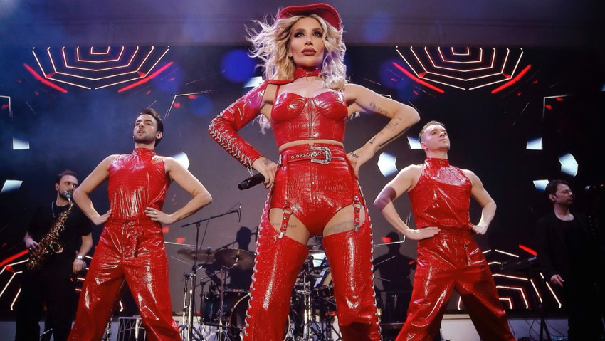 Apar topar hastaneye kaldırılan İrem Derici'nin sağlık durumu açıklandı