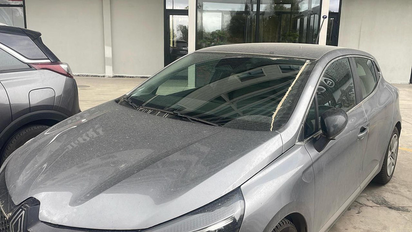 Sağanak, dolu ve toz taşınımı hayatı felç etti - Resim: 4