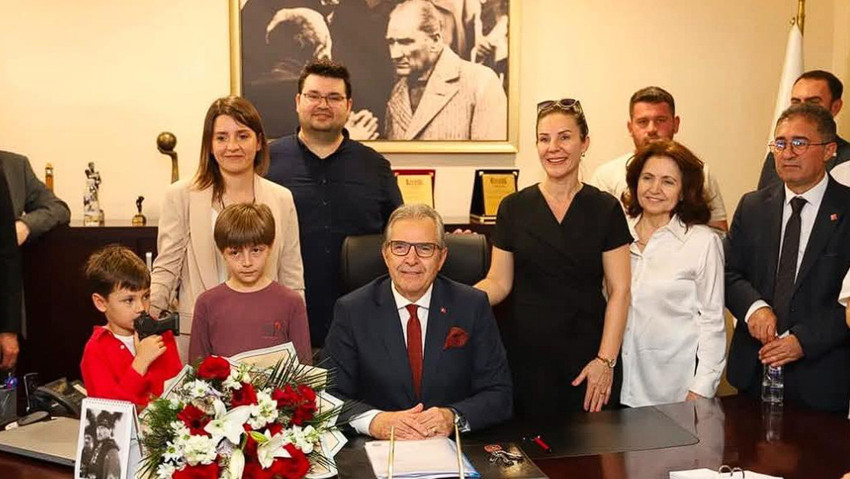 Bandırma Belediye Başkanı Mirza'dan yerel seçimlerin yıl dönümünde ''teşekkür'' mesajı