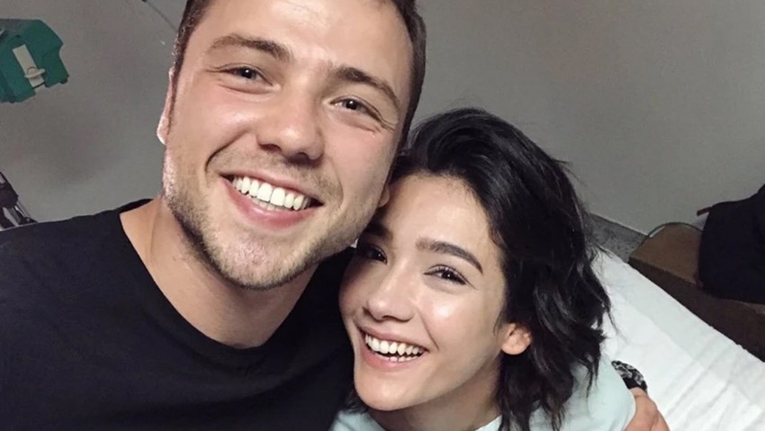 Sessizliğe bürünen Tolga Sarıtaş'tan tepki çeken hareket